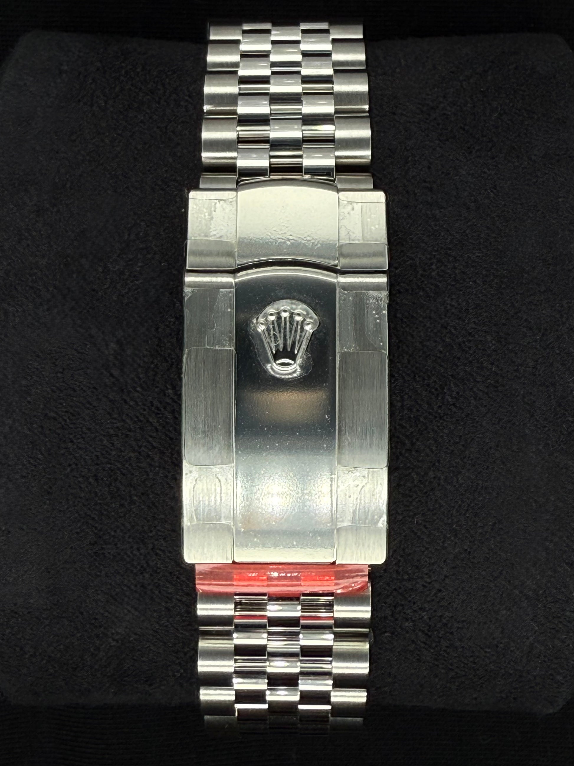 Rolex Datejust 41 Azzurro Blue Roman Dial Fluted Jubilee 126300 clasp