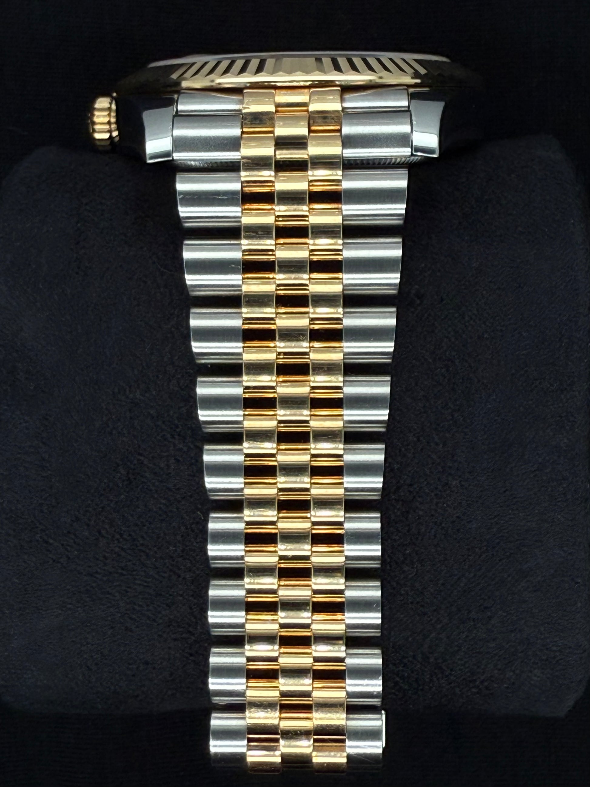 Rolex Datejust 41 Two Tone Yellow Gold Champagne ‘Sticks’ Dial 126333 bracelet
