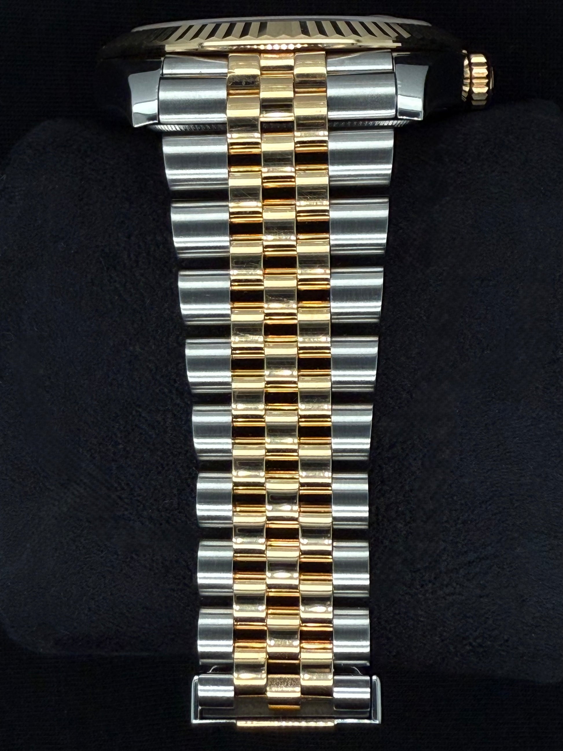Rolex Datejust 41 Two Tone Yellow Gold Champagne ‘Sticks’ Dial 126333 bracelet 2