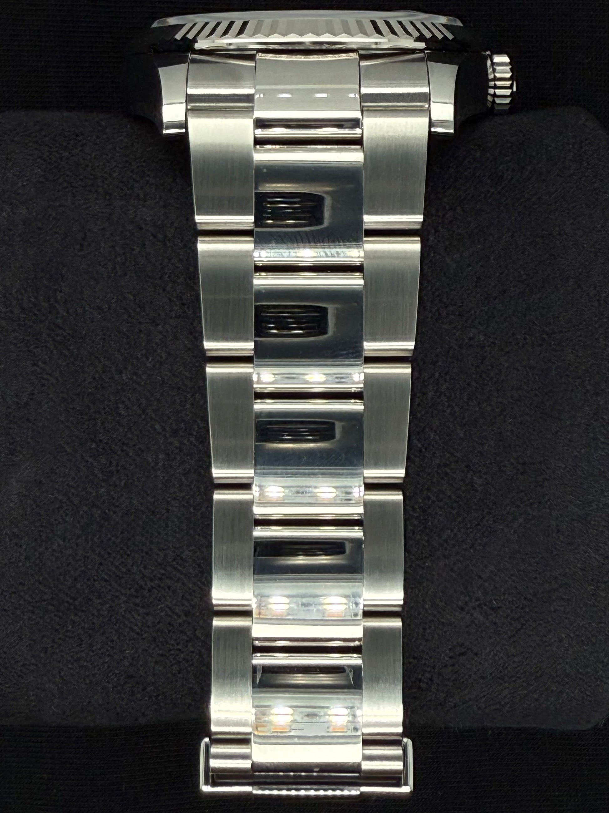 Rolex Datejust 36 Mint Green Dial Fluted Oystersteel 126234 bracelet 2