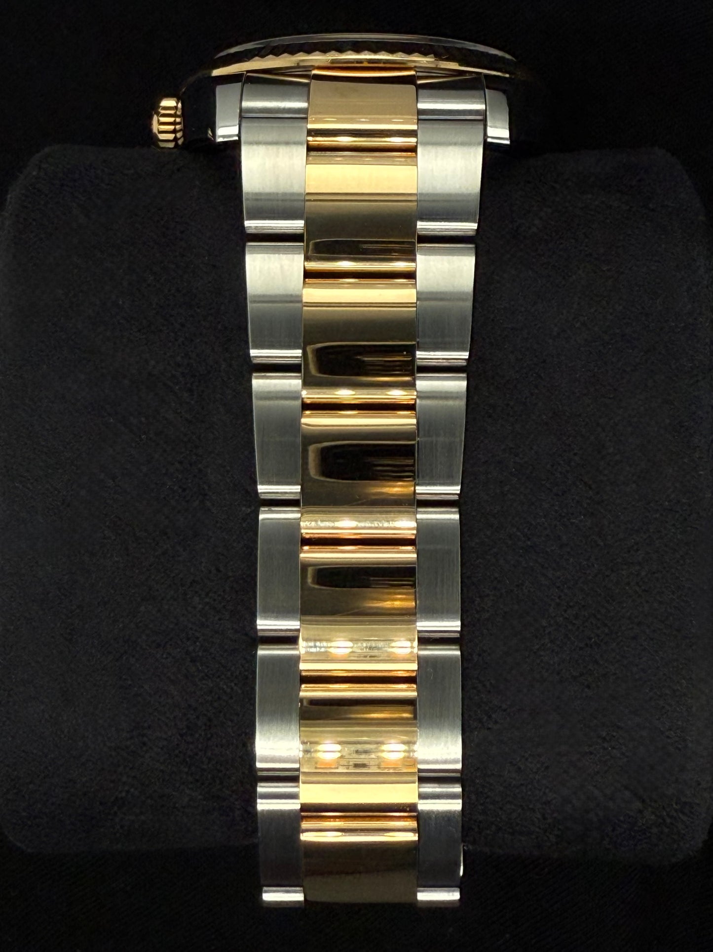 Rolex Datejust 36 Two Tone Yellow Gold Wimbledon Dial 126233 | 2024 | 36mm