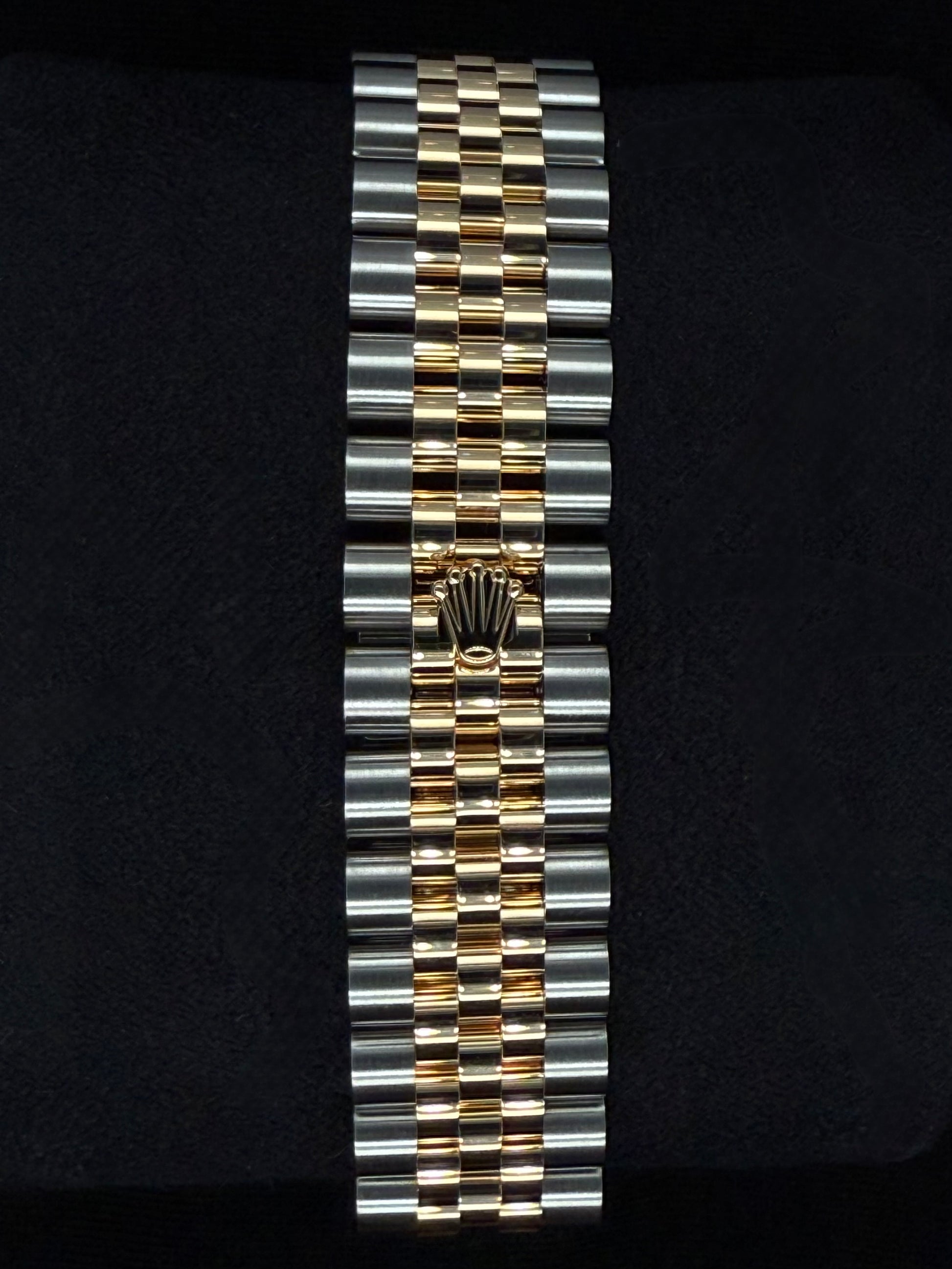 Rolex Datejust 31 "MOP" Black Mother of Pearl Dial with Factory-Set Diamond Bezel 278383RBR clasp