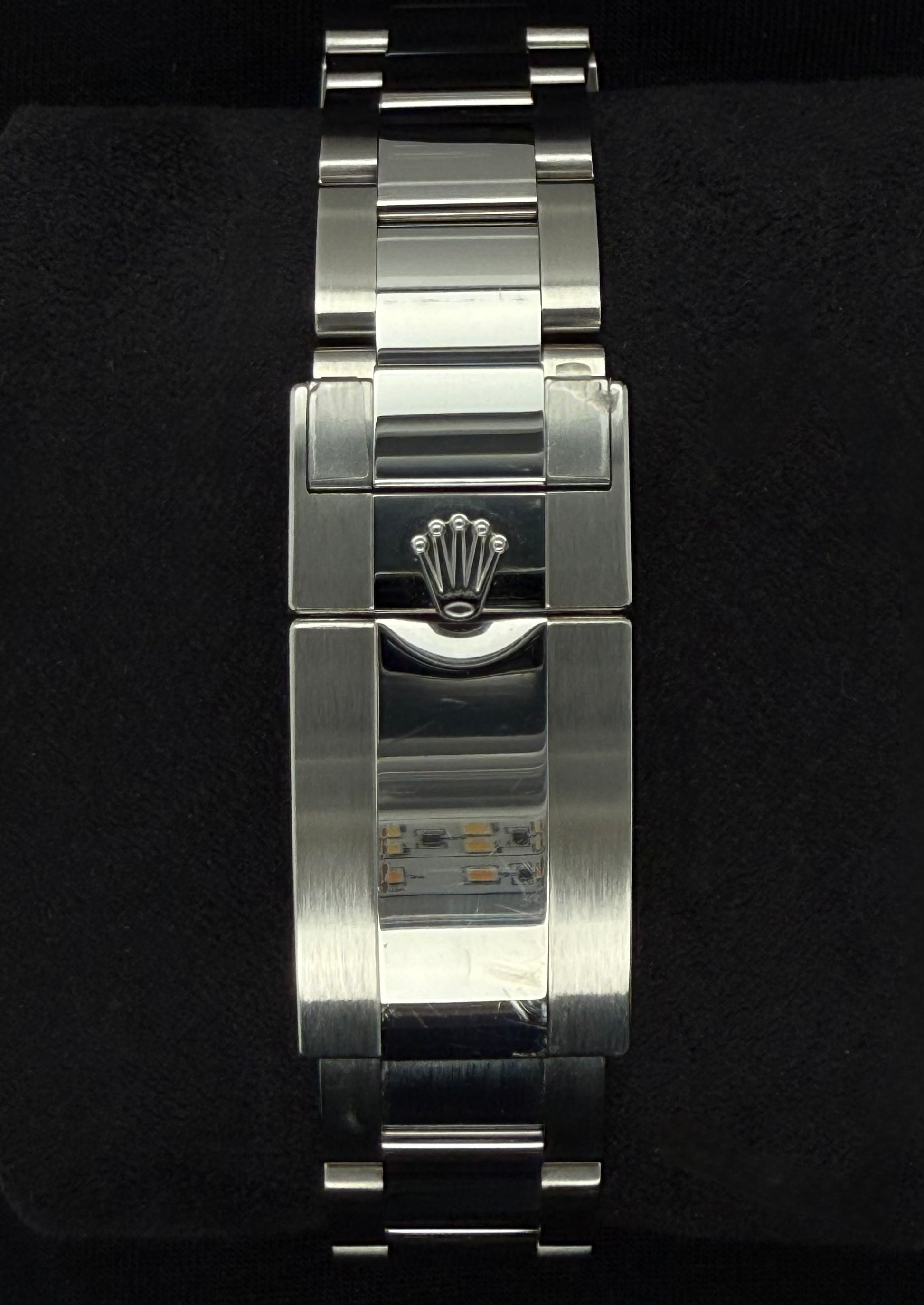 Rolex Yacht-Master 40 Rhodium Dial Platinum Bezel 126622 Clasp 