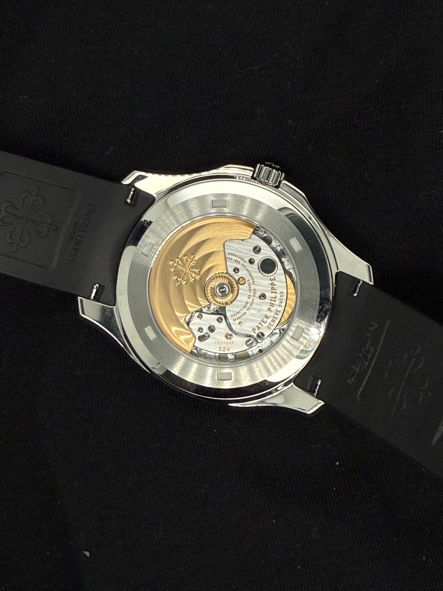 Patek Philippe Aquanaut Black Stainless Steel 5167A-001 | 2021 | 42.2 mm