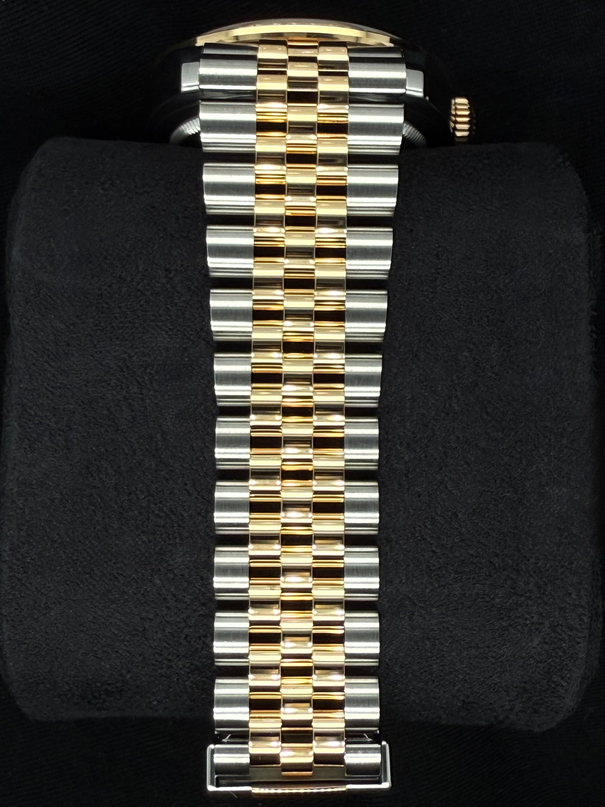Rolex Datejust 36 Two-Tone Yellow Gold Mother of Pearl ‘MOP’ Diamond Dial with Factory-Set Diamond Bezel 126283RBR bracelet 2