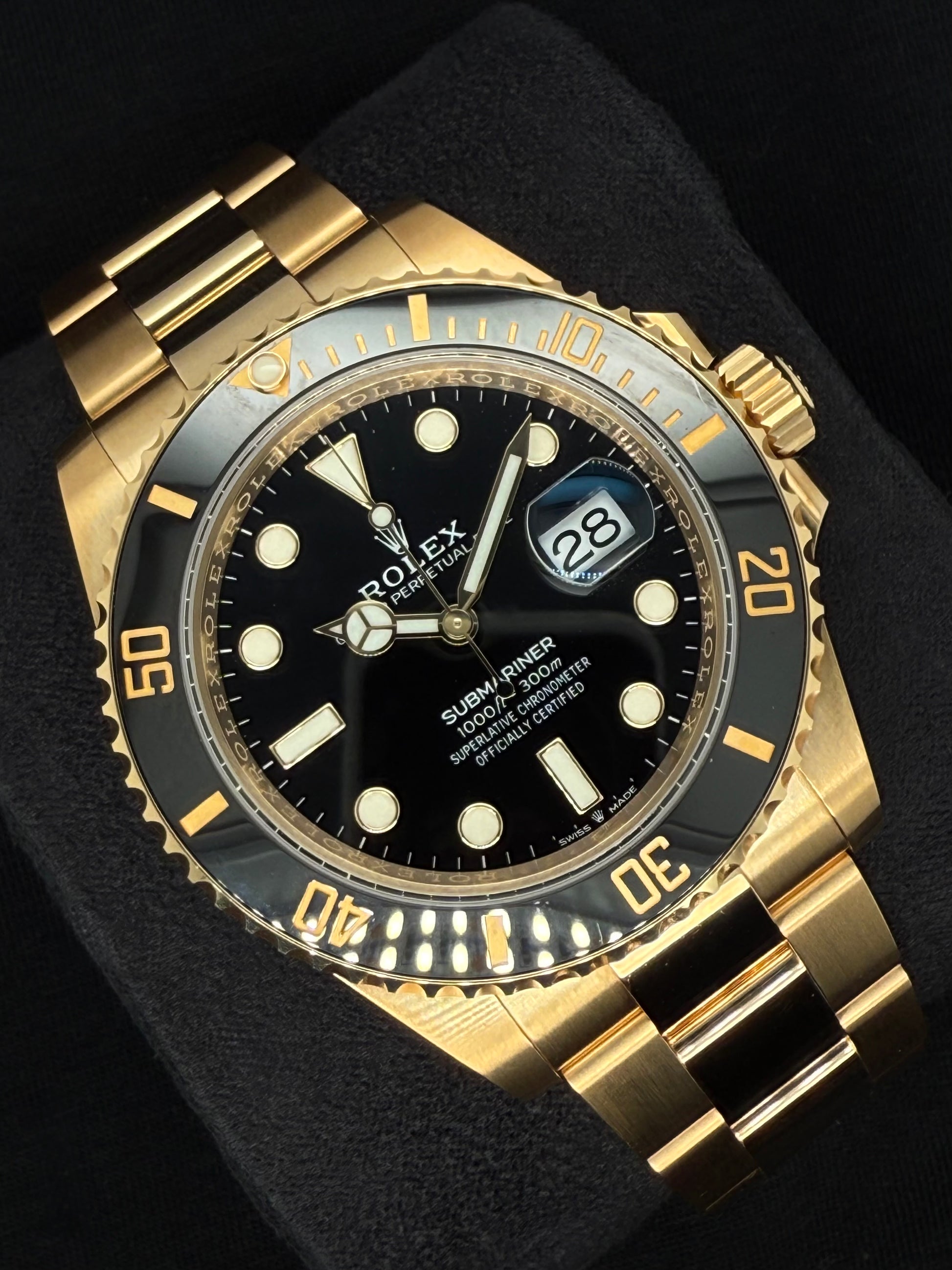 Rolex Submariner Black Dial 'Blacksy' Yellow Gold 126618LN left