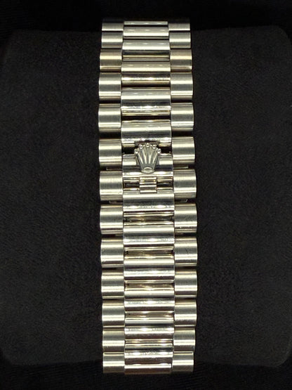 Rolex Day-Date 40 Platinum Ice Blue Diamond Baguette Dial 228236 clasp