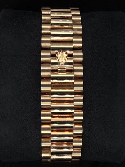 Rolex Day-Date 36 Eisenkiesel Roman Diamond Everose Gold 128235 | 2022 | 36mm