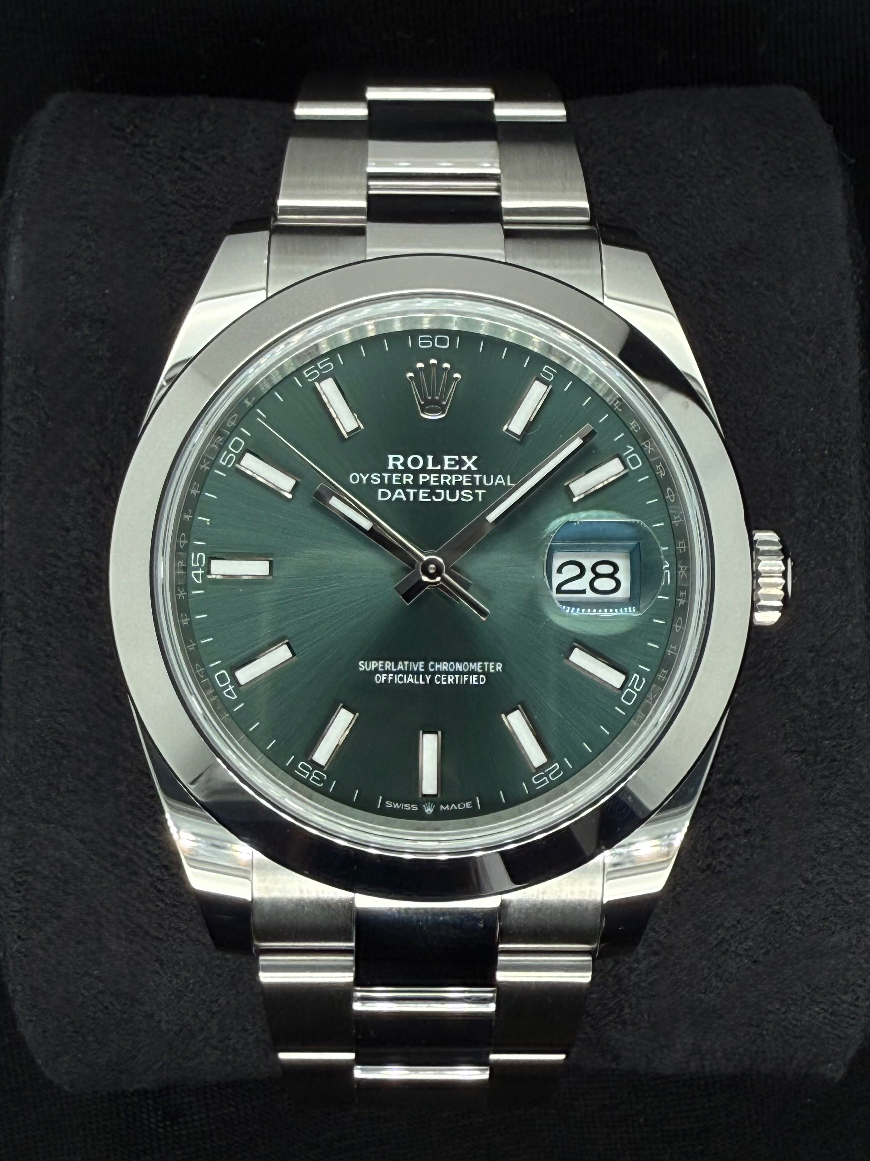 Rolex Datejust 41 Mint Green Dial Smooth Bezel Oystersteel