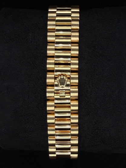Rolex Lady Datejust 18ct Yellow gold with Champagne Diamond Dial and Factory-Set Diamond Bezel 279138RBR | 2021 | 28mm