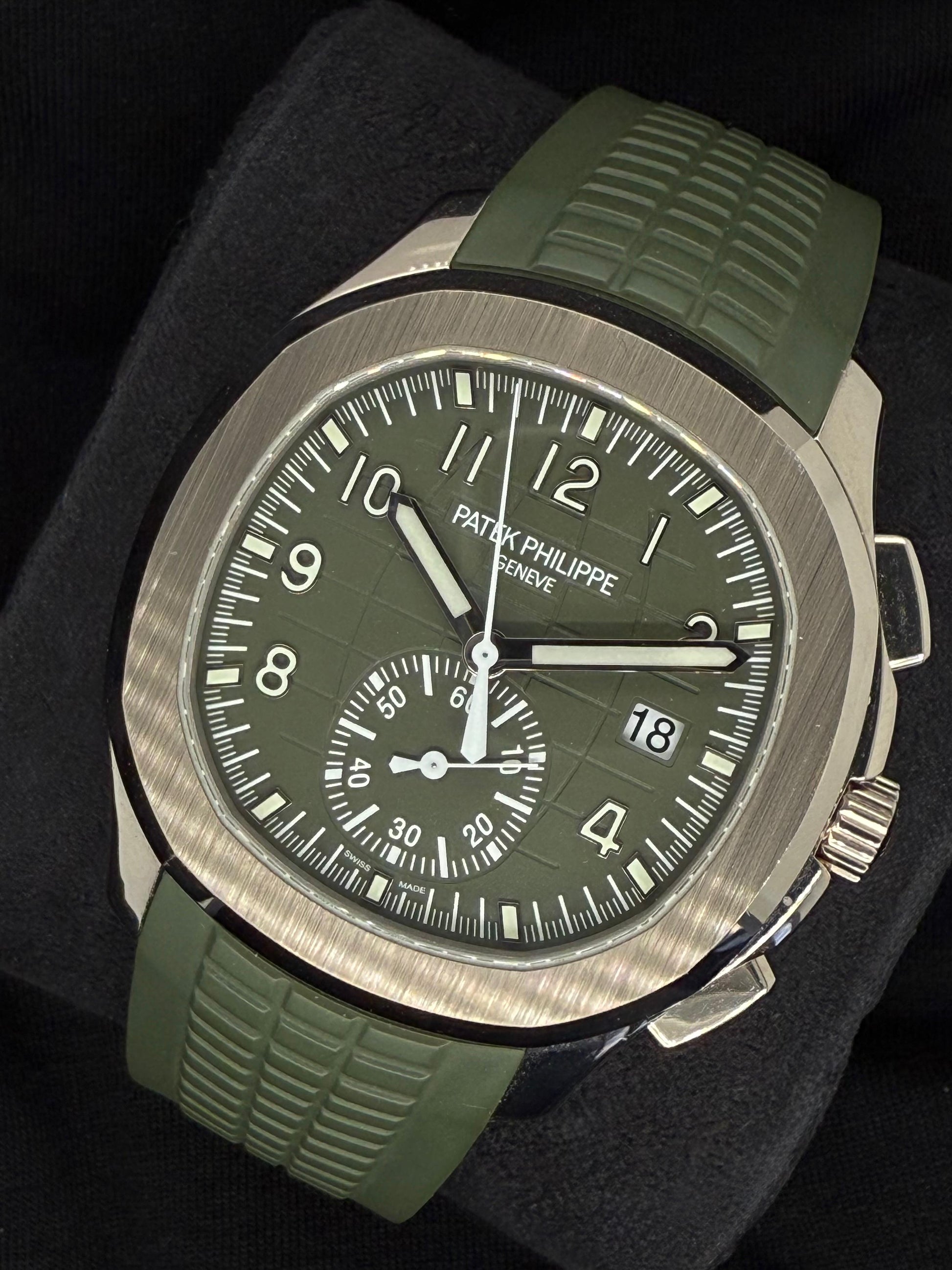 Patek Philippe Aquanaut Chronograph White Gold Green Dial 5968G-010 right