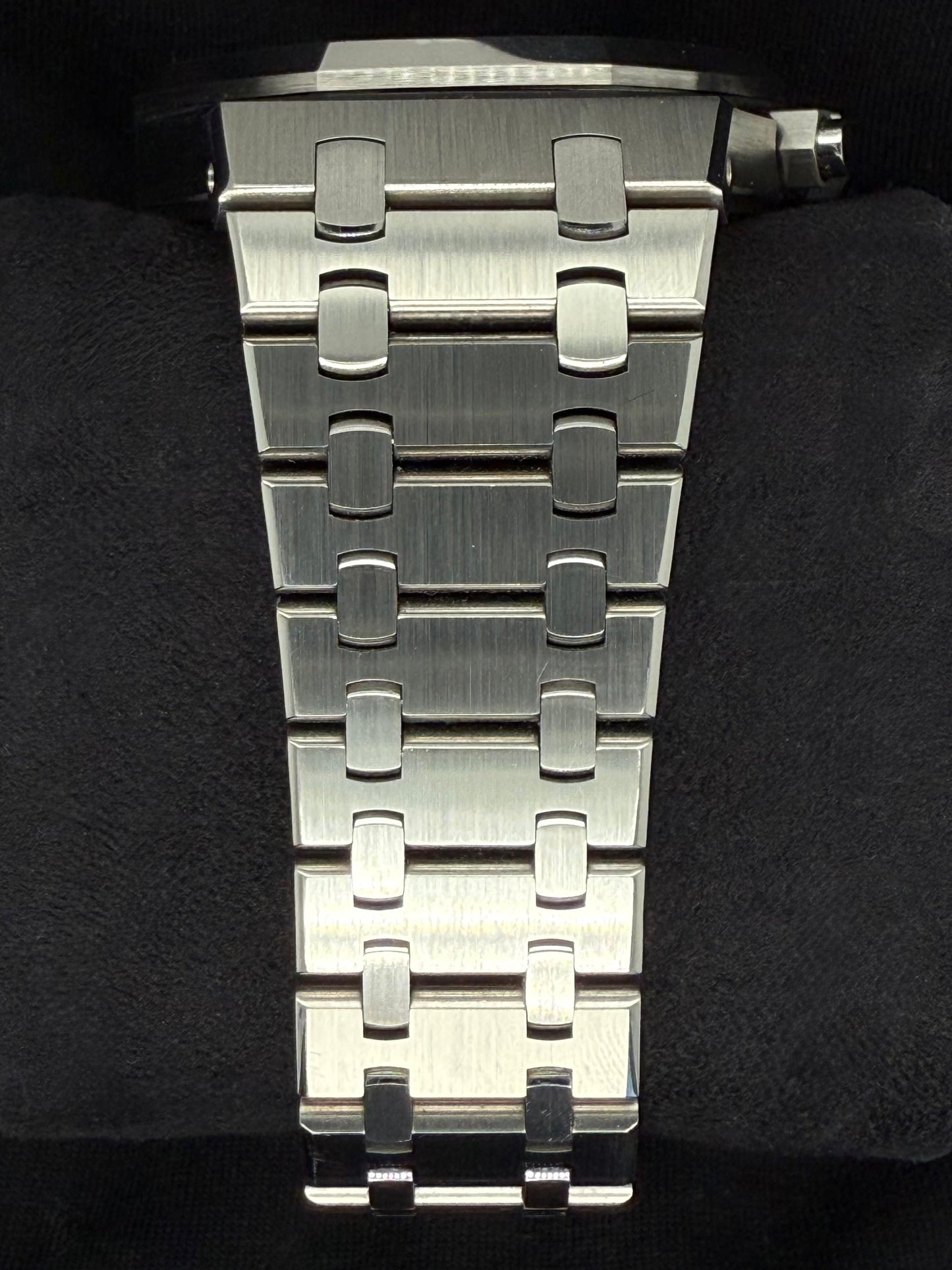 Audemars Piguet Royal Oak Steel Panda Dial 26331ST.OO.1220ST.03 | 2019 | 41mm
