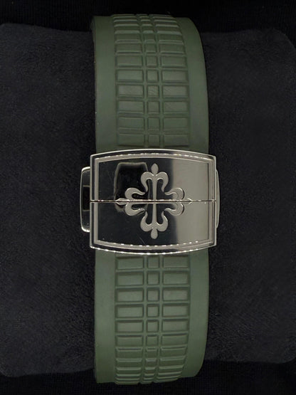 Patek Philippe Aquanaut Chronograph White Gold Green Dial 5968G-010 | 2021 | 42mm