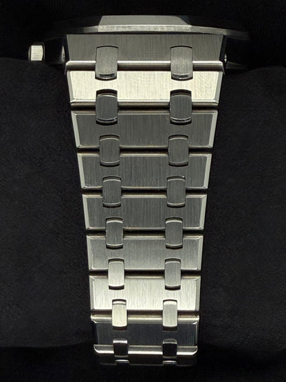 Audemars Piguet Royal Oak White Dial 15500ST.OO.1220ST.04 | 2021 | 41mm