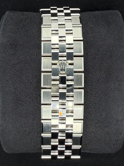 Rolex Land Dweller 40 White Dial Flat Jubilee 127334 | 2026 | 41mm