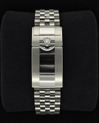 Rolex GMT-Master II Batgirl Jubilee 126710BLNR | 2026 | 40mm