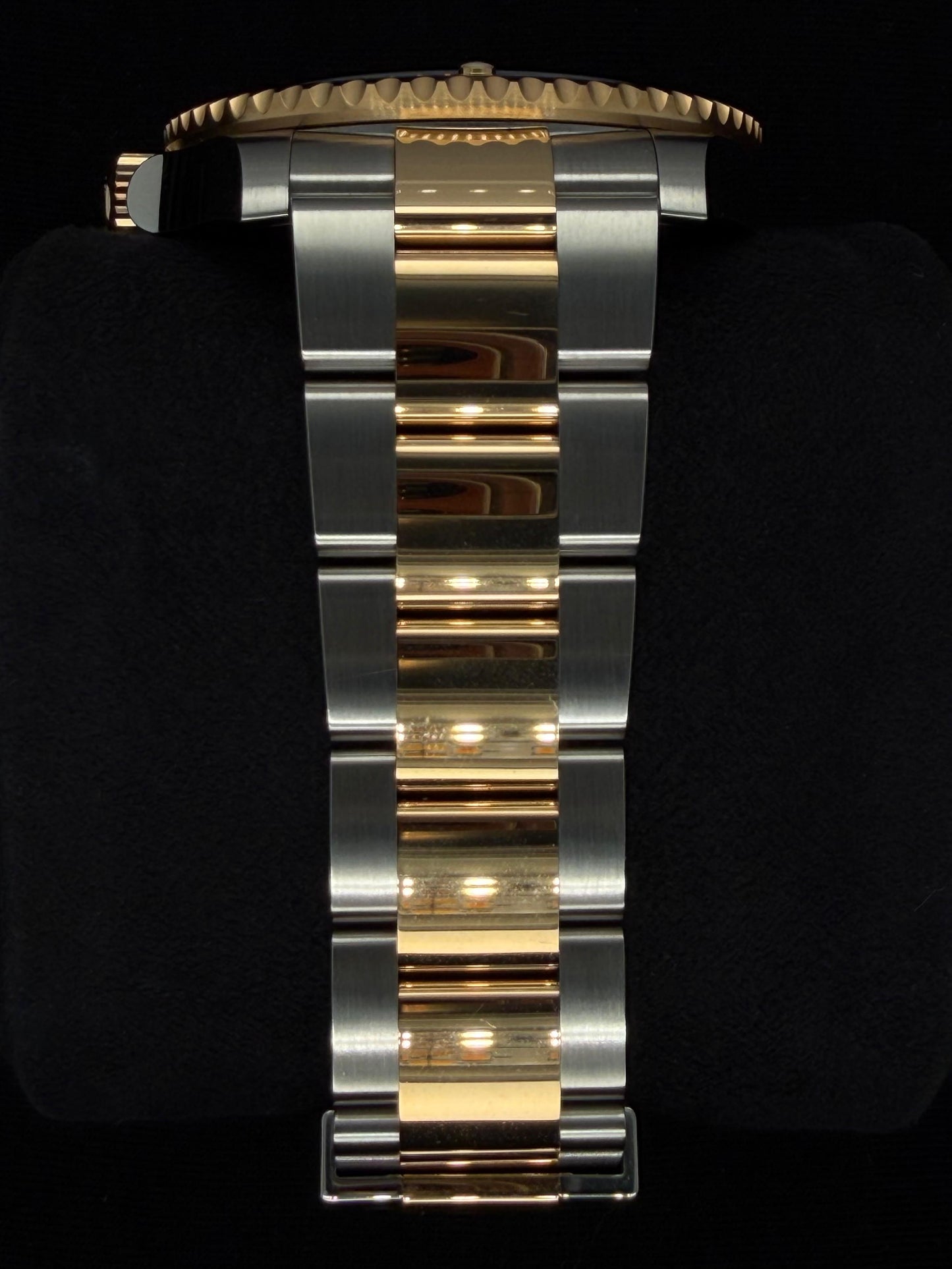 Rolex Submariner Date "Bluesy" Ceramic Gold & Steel 126613LB | 2026 | 41mm