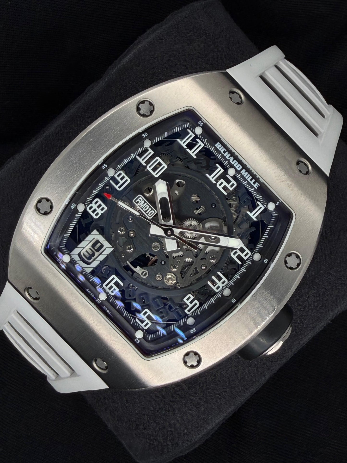 Richard Mille RM010 Ti | 2009 | 39.3 x 48 x 13.84 mm