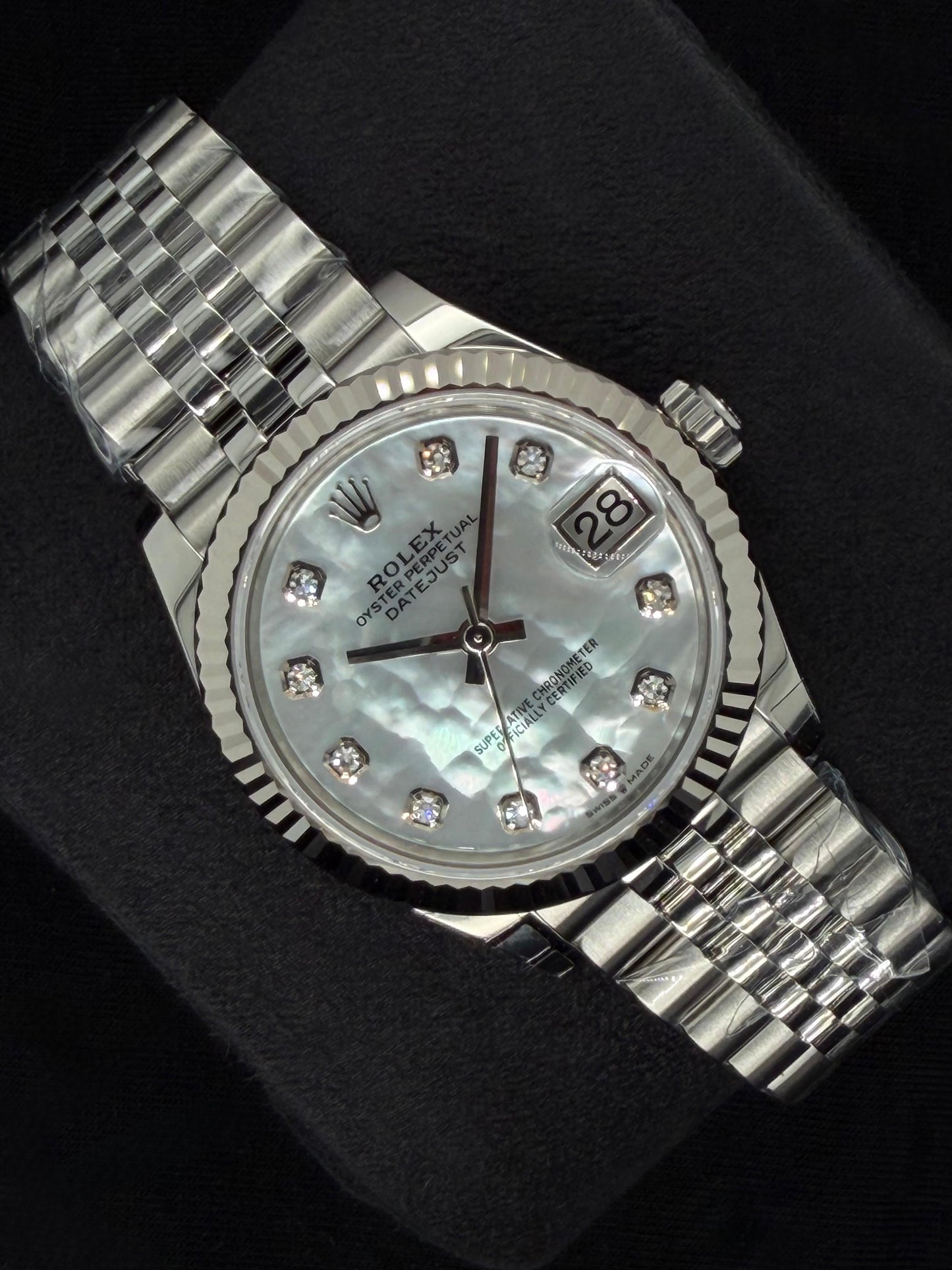 Rolex Datejust 31 Mother-of-Pearl 'MOP' Diamond Dial Jubilee 278274 | 2026 | 31mm