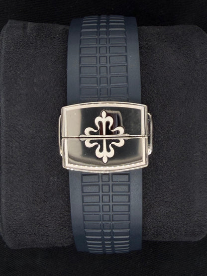 Patek Philippe Aquanaut Blue White Gold 5168G-001 |  2026 | 42.2 mm