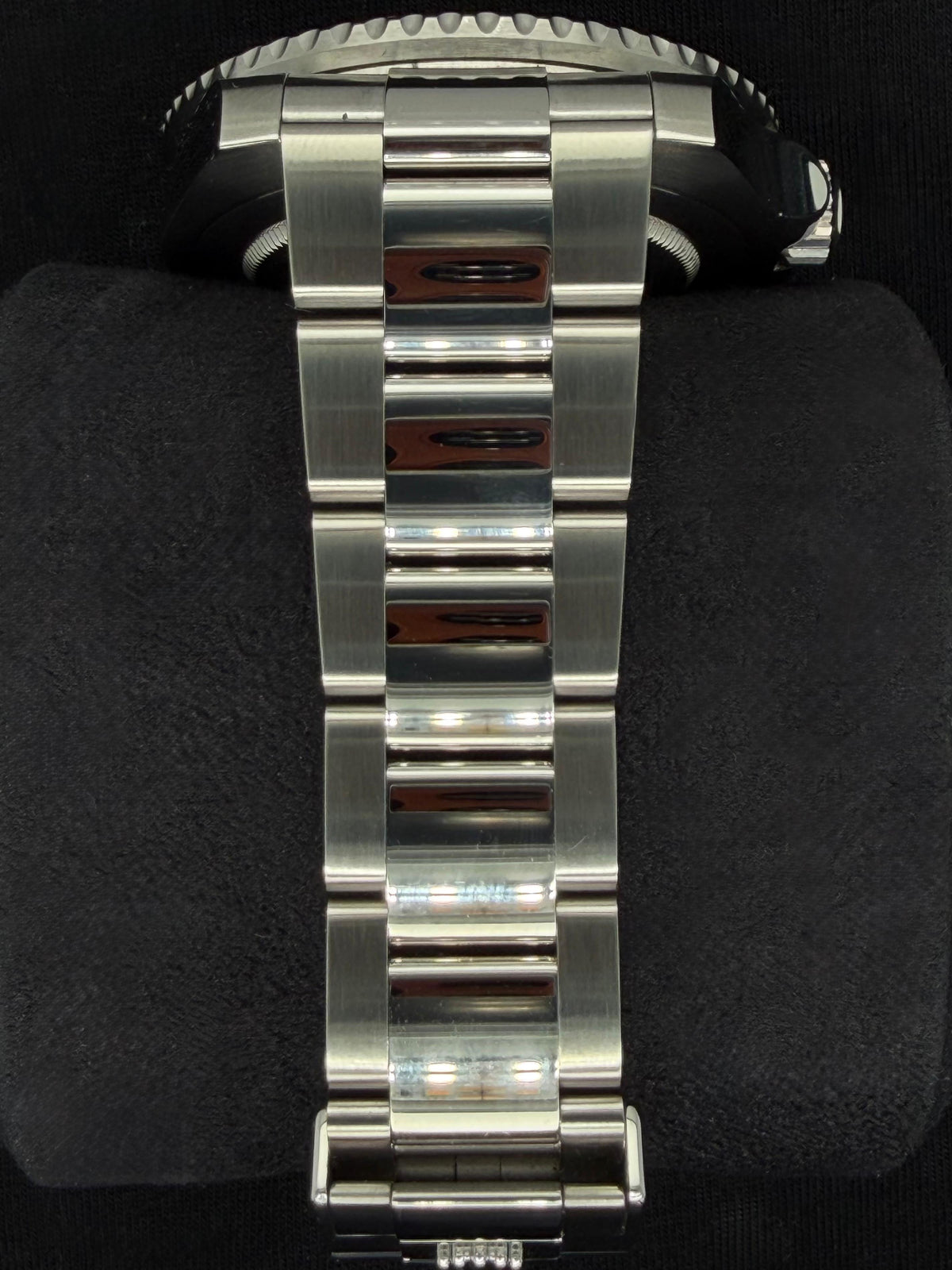 Rolex GMT-Master II Pepsi Oyster Bracelet 126710BLRO | 2023 | 40mm