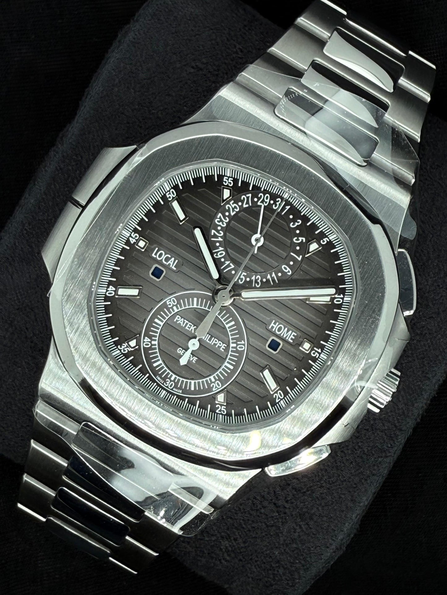 Patek Philippe Nautilus Travel Time Chronograph Black Noir Trame Dial Stainless Steel 5990/1A-001 right