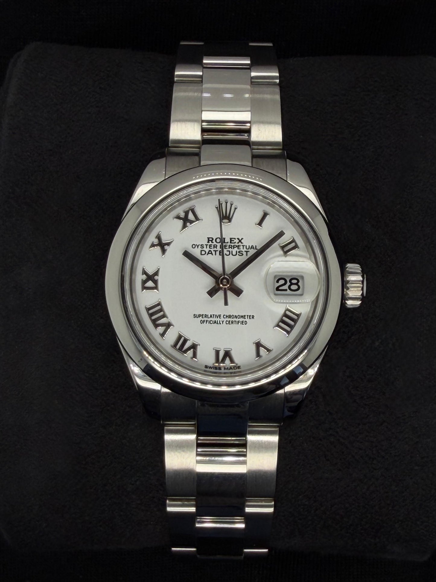 Rolex Datejust 28 White Roman Dial Smooth Oystersteel 279160 | 2017 | 28mm