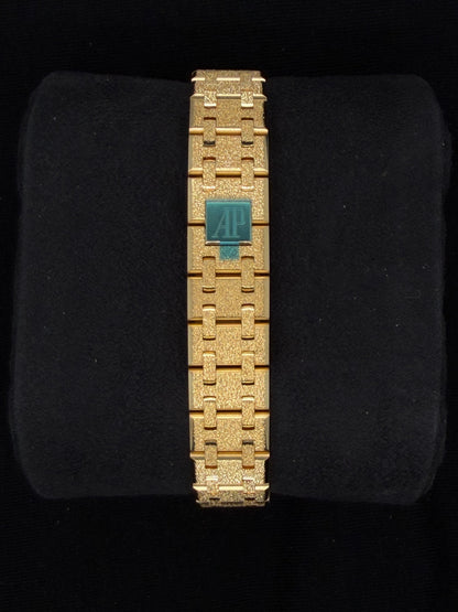 Audemars Piguet Royal Oak Mini Frosted Gold Quartz 67630BA | 2026 | 23mm