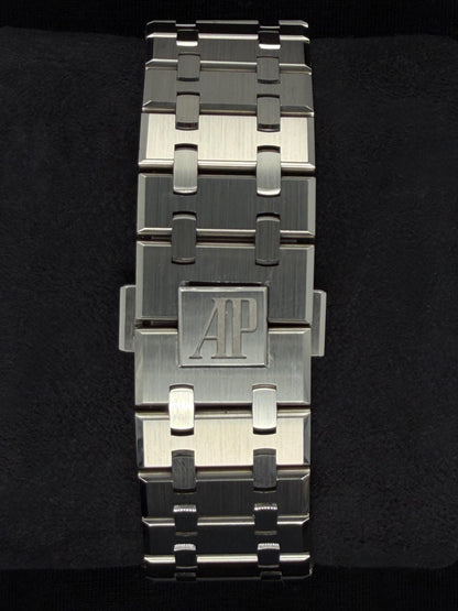 Audemars Piguet Royal Oak Selfwinding Chronograph Blue Dial 50th Anniversary 26240ST.OO.1320ST.01 | 2024 | 41mm
