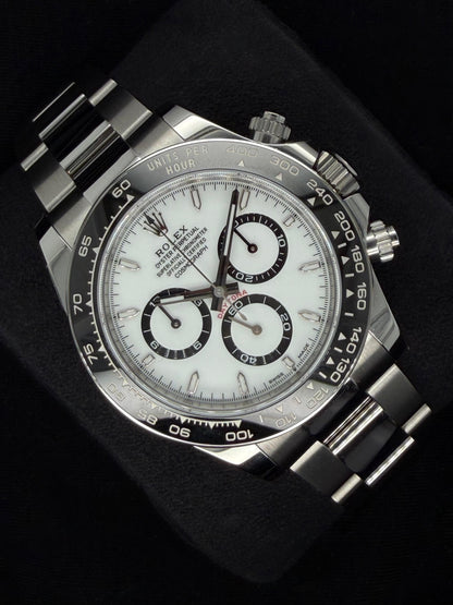 Rolex Daytona White Panda Ceramic Oystersteel 126500LN | 2025 | 40mm
