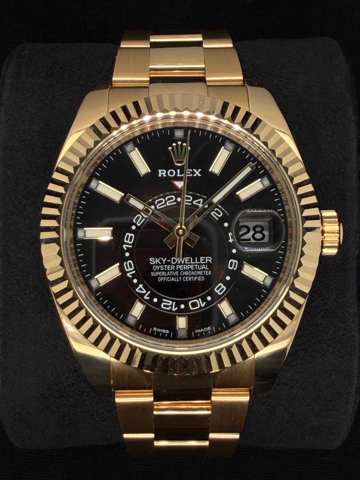 Rolex Sky-Dweller 18ct Yellow Gold Black Dial 326938 | 2020 | 42mm