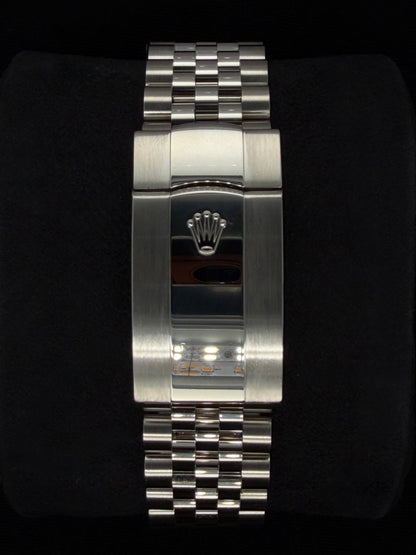 Rolex Sky-Dweller White Dial Jubilee 326934 | 2022 | 42mm