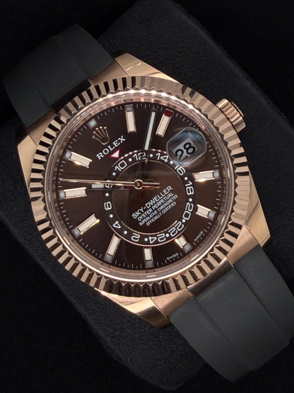 Rolex Sky-Dweller Rose Gold Chocolate Dial Oysterflex 326235 | 2023 | 42mm