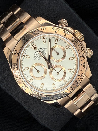 Rolex Cosmograph Daytona White Dial Everose Gold 116505 left
