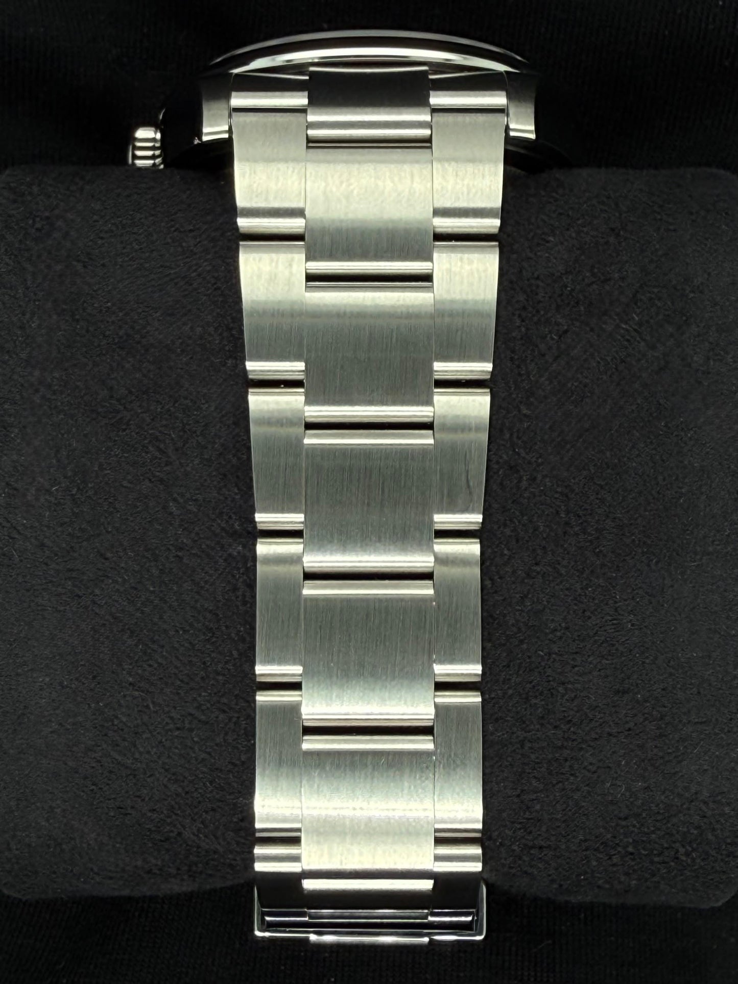Rolex Oyster Perpetual 36 Candy Pink Dial 126000 | 2025 | 36mm