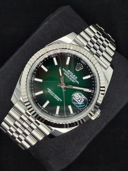 Rolex Datejust 41 Ombré Green Dial Fluted Bezel Jubilee Stainless Steel 126334 | 2026 | 41mm
