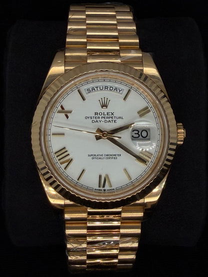 Rolex Day-Date 40 Yellow Gold White Roman Dial 228238 | 2023 | 40mm