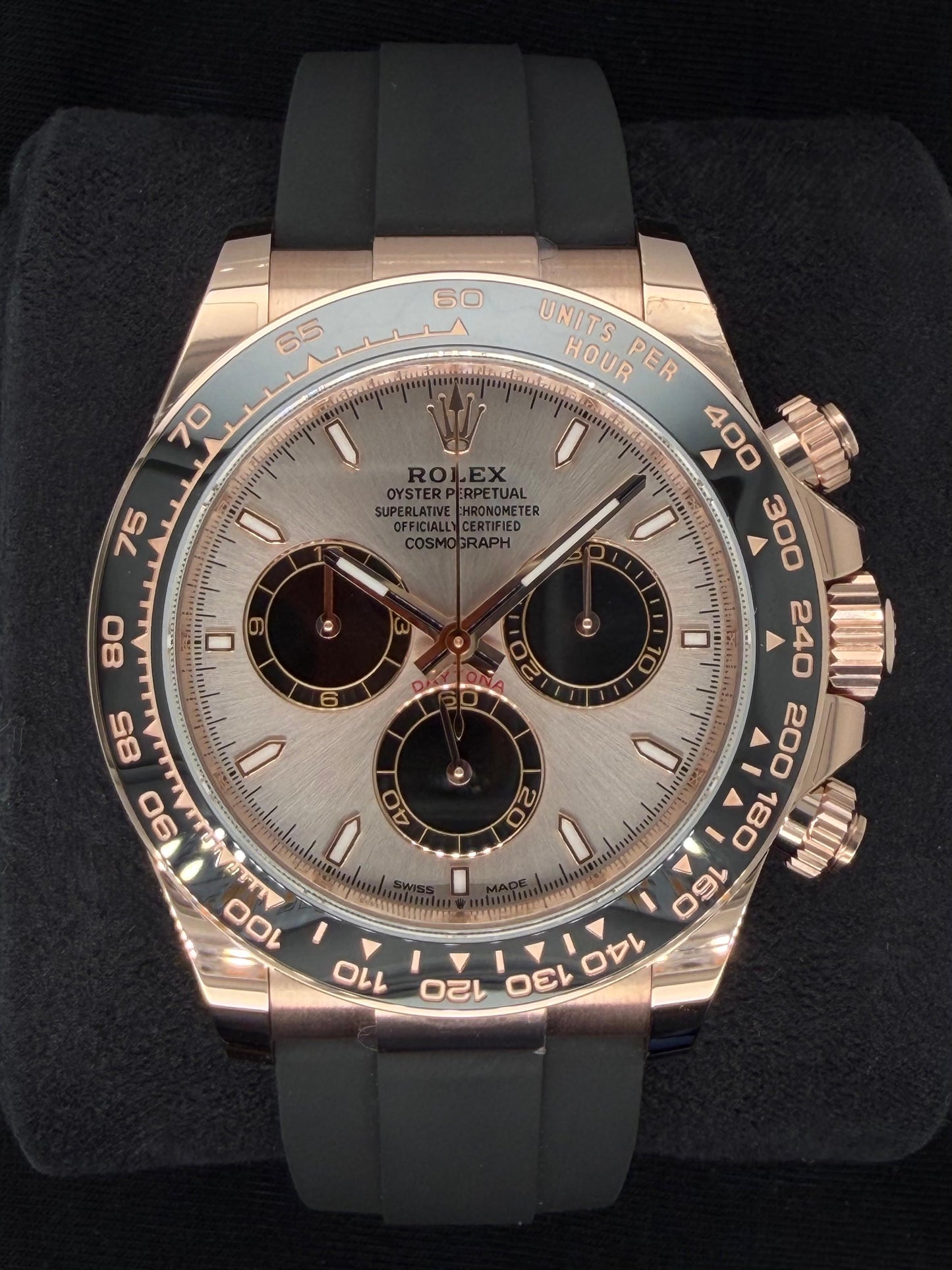 Rolex Daytona Rose Gold Oyster Flex Sundust Dial 126515LN | 2026 | 40mm