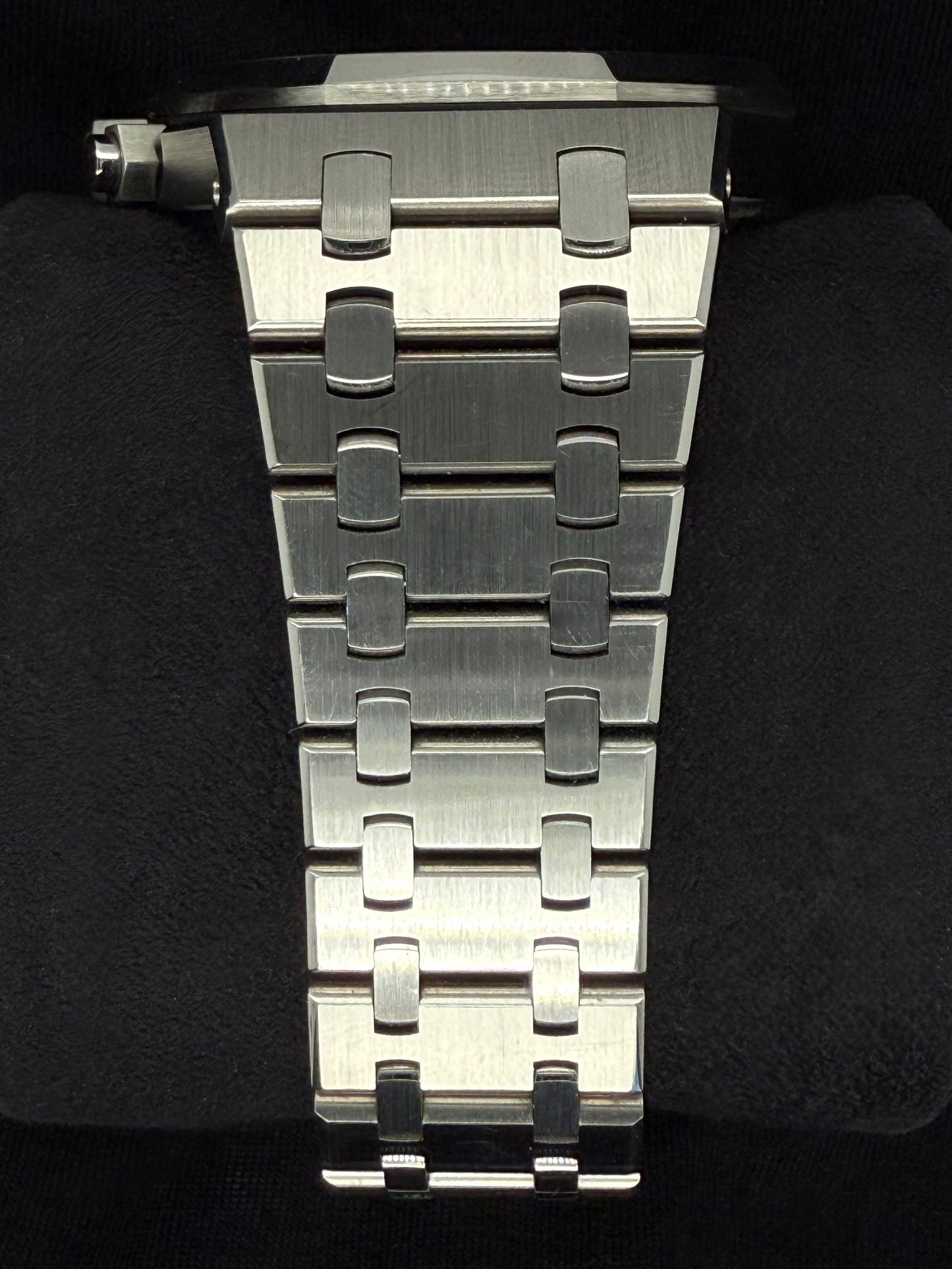 Audemars Piguet Royal Oak Steel Panda Dial 26331ST.OO.1220ST.03 | 2019 | 41mm