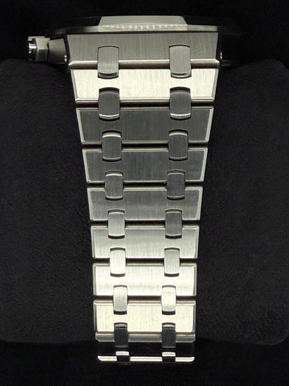 Audemars Piguet Royal Oak Steel Panda Dial 26331ST.OO.1220ST.03 | 2019 | 41mm
