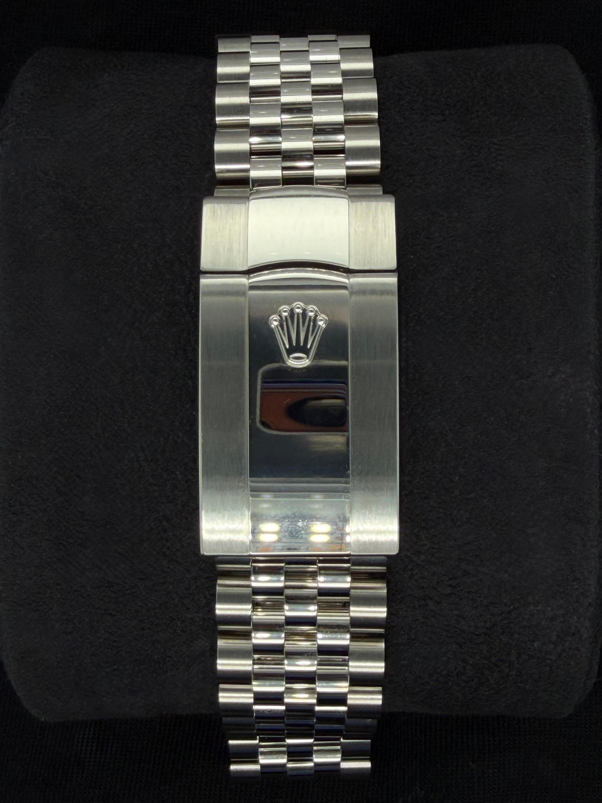 Rolex Datejust 41 Silver Sticks Dial Fluted Jubilee Steel 126334 | 2026 | 41mm
