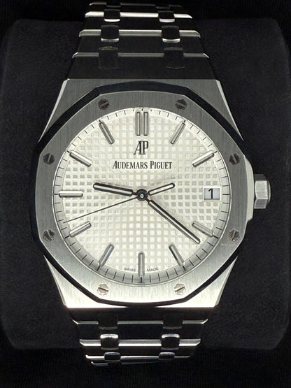 Audemars Piguet Royal Oak White Dial 15500ST.OO.1220ST.04 