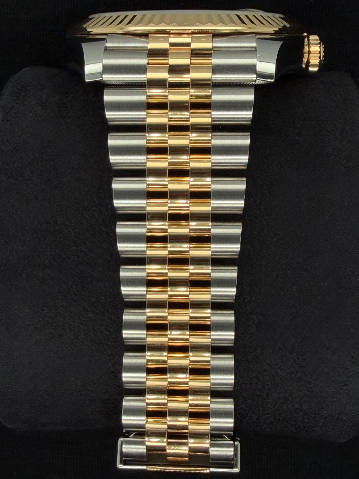Rolex Datejust 41 Two Tone Yellow Gold with Olive Green Roman Dial Jubilee 126333 | 2026 | 41mm