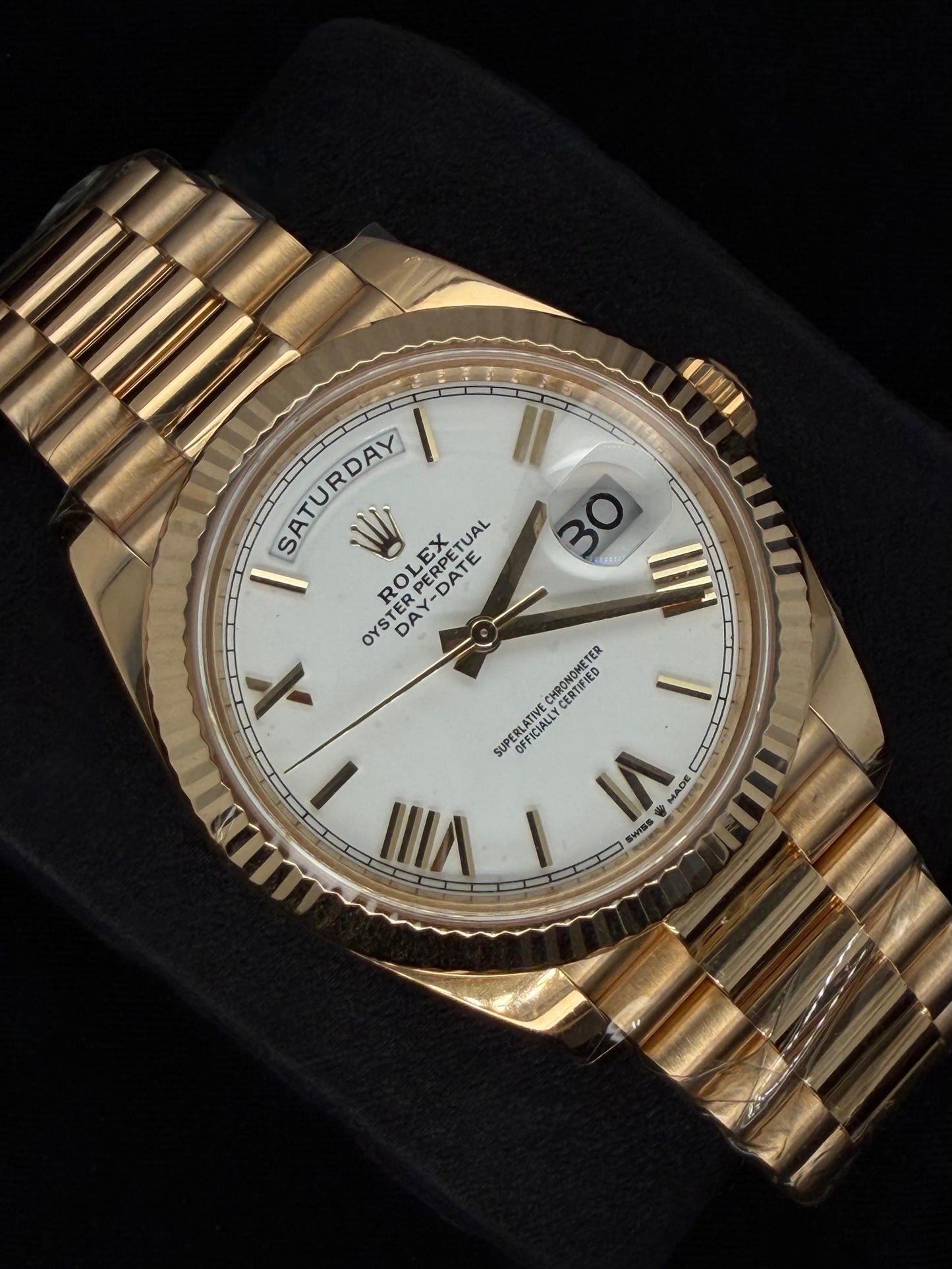 Rolex Day-Date 40 Yellow Gold White Roman Dial 228238 | 2023 | 40mm