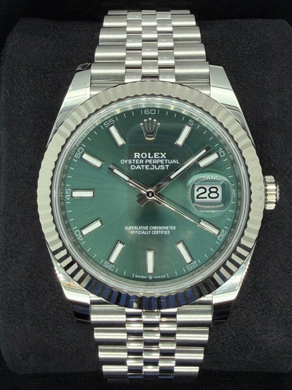 Rolex Datejust 41 Mint Green Dial Fluted Bezel Jubilee Stainless Steel 126334 | 2026 | 41mm
