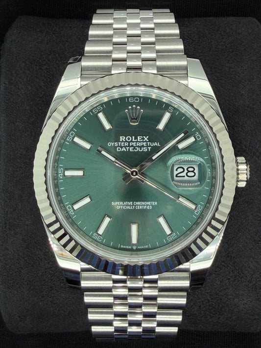 Rolex Datejust 41 Mint Green Dial Fluted Bezel Jubilee Stainless Steel 126334 | 2026 | 41mm