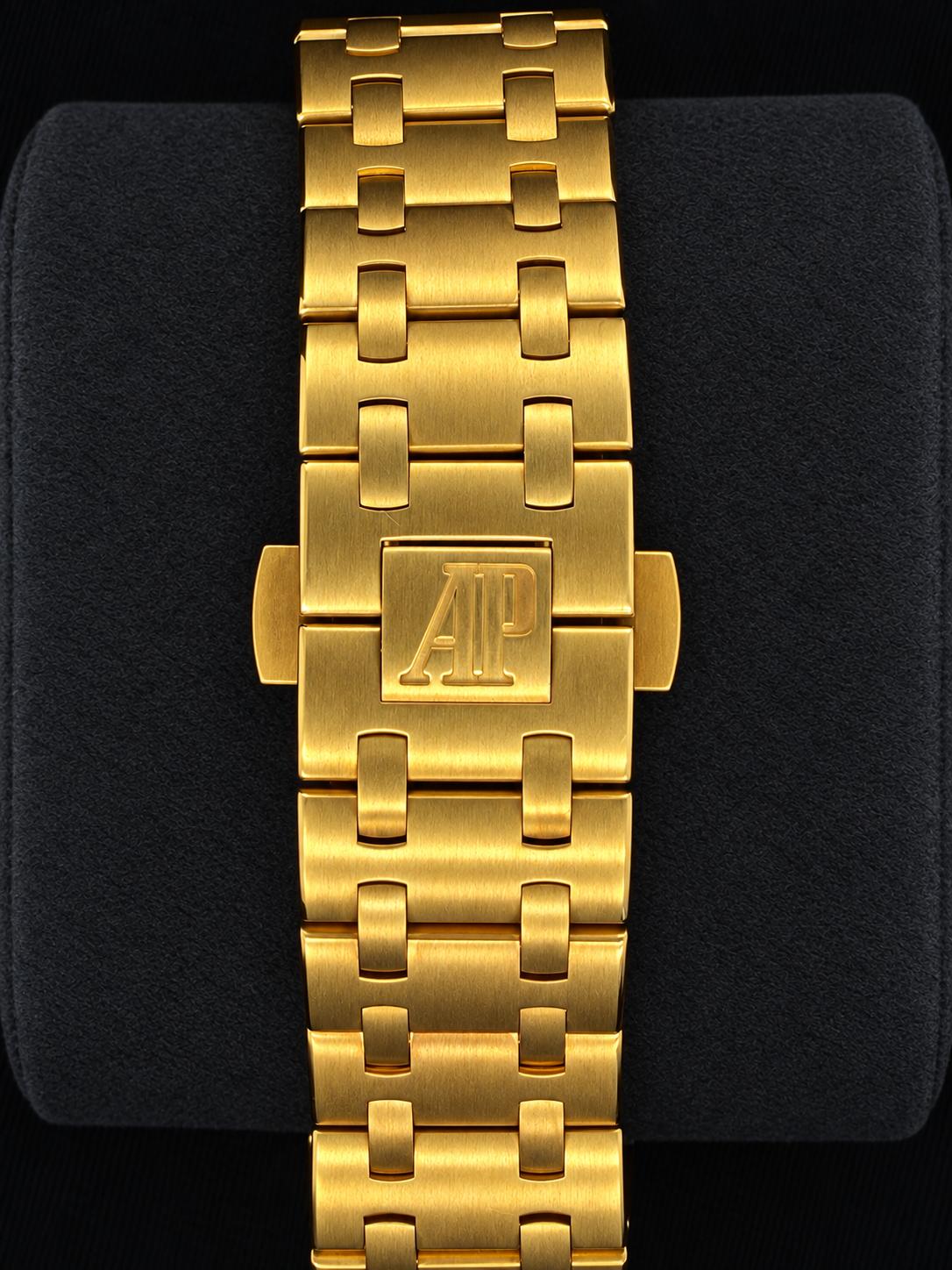 Audemars Piguet Royal Oak Offshore Chronograph "Brick" Yellow Gold with Blue Dial 26470BA.OO.1000BA.01 | 2019 | 42mm