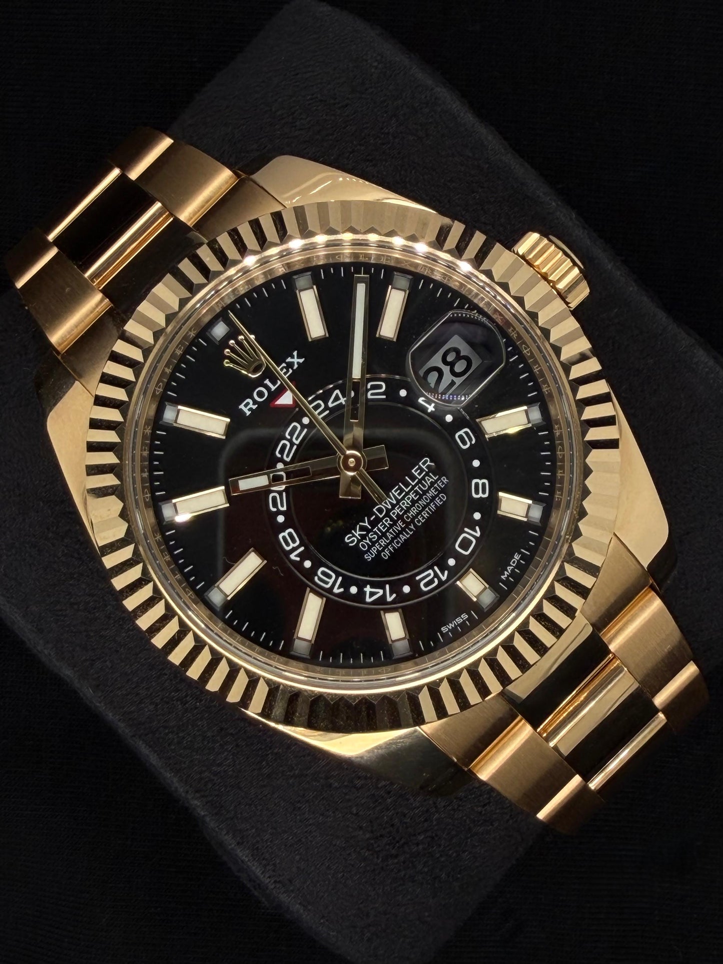 Rolex Sky-Dweller 18ct Yellow Gold Black Dial 326938 | 2020 | 42mm