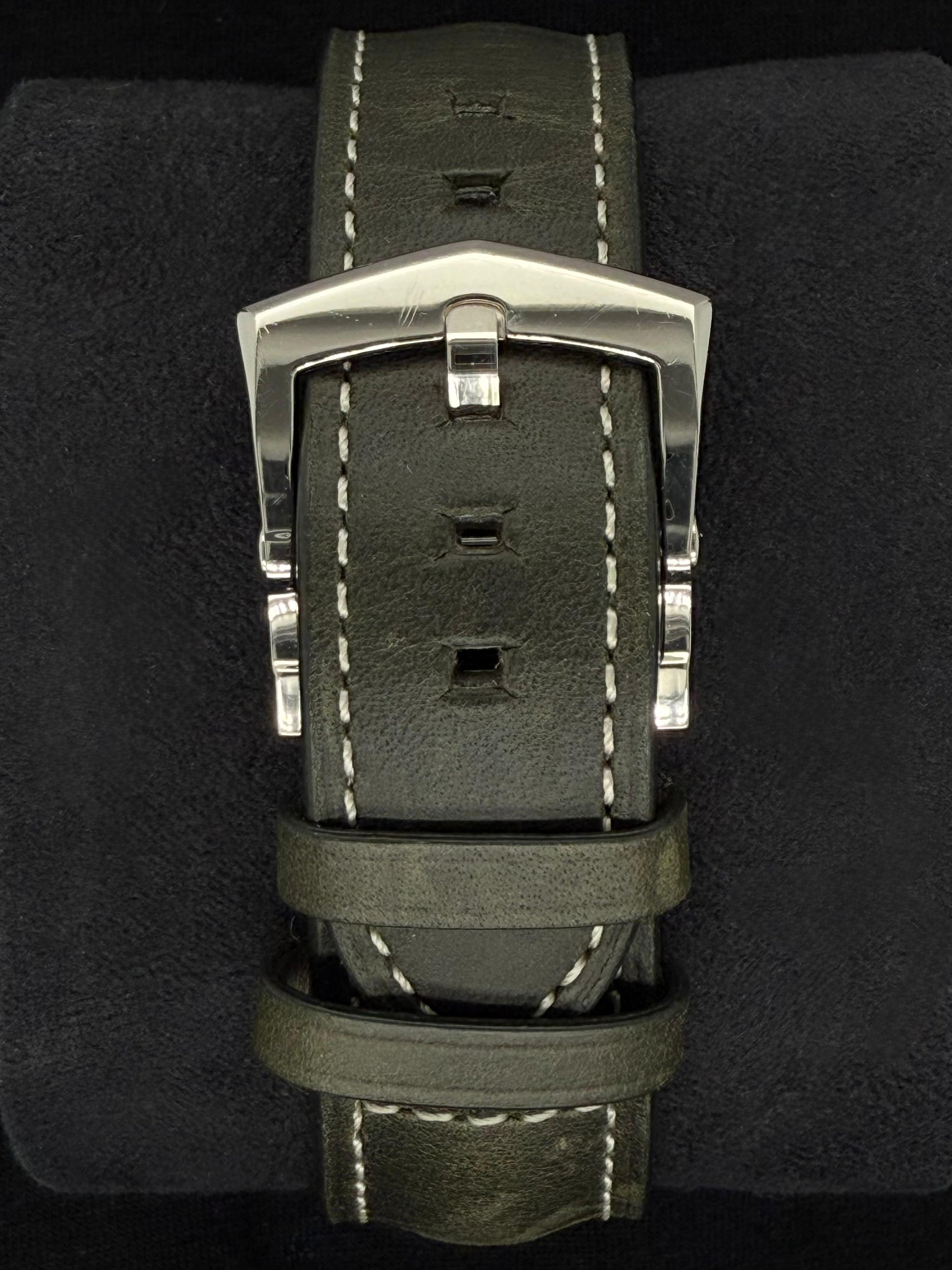 Patek Philippe Calatrava Complications White Gold Green Dial 5924G-010 clasp