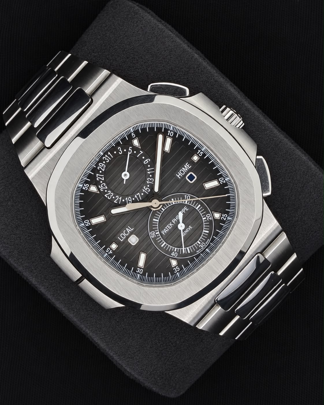 Patek Philippe Nautilus Travel Time Chronograph Black Noir Trame Dial Stainless Steel 5990/1A-001 | 2021 | 40.5mm